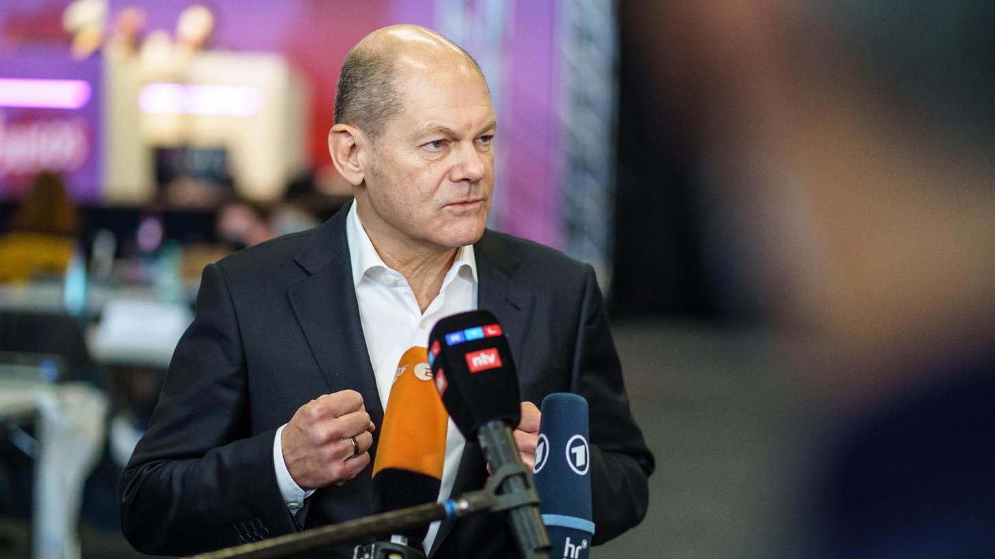 Schon in der ersten Dezemberwoche könnte Olaf Scholz offiziell zum Bundeskanzler werden.
Schon in der ersten Dezemberwoche könnte Olaf Scholz offiziell zum Bundeskanzler werden.