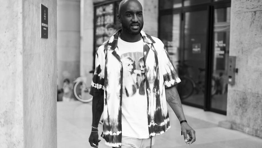 Er war Kreativ-Chefstratege von Superstar Kanye West und der erste Afroamerikaner, der die Männerlinie bei Louis Vuitton verantwortete: Nun ist Virgil Abloh mit nur 41 Jahren gestorben.