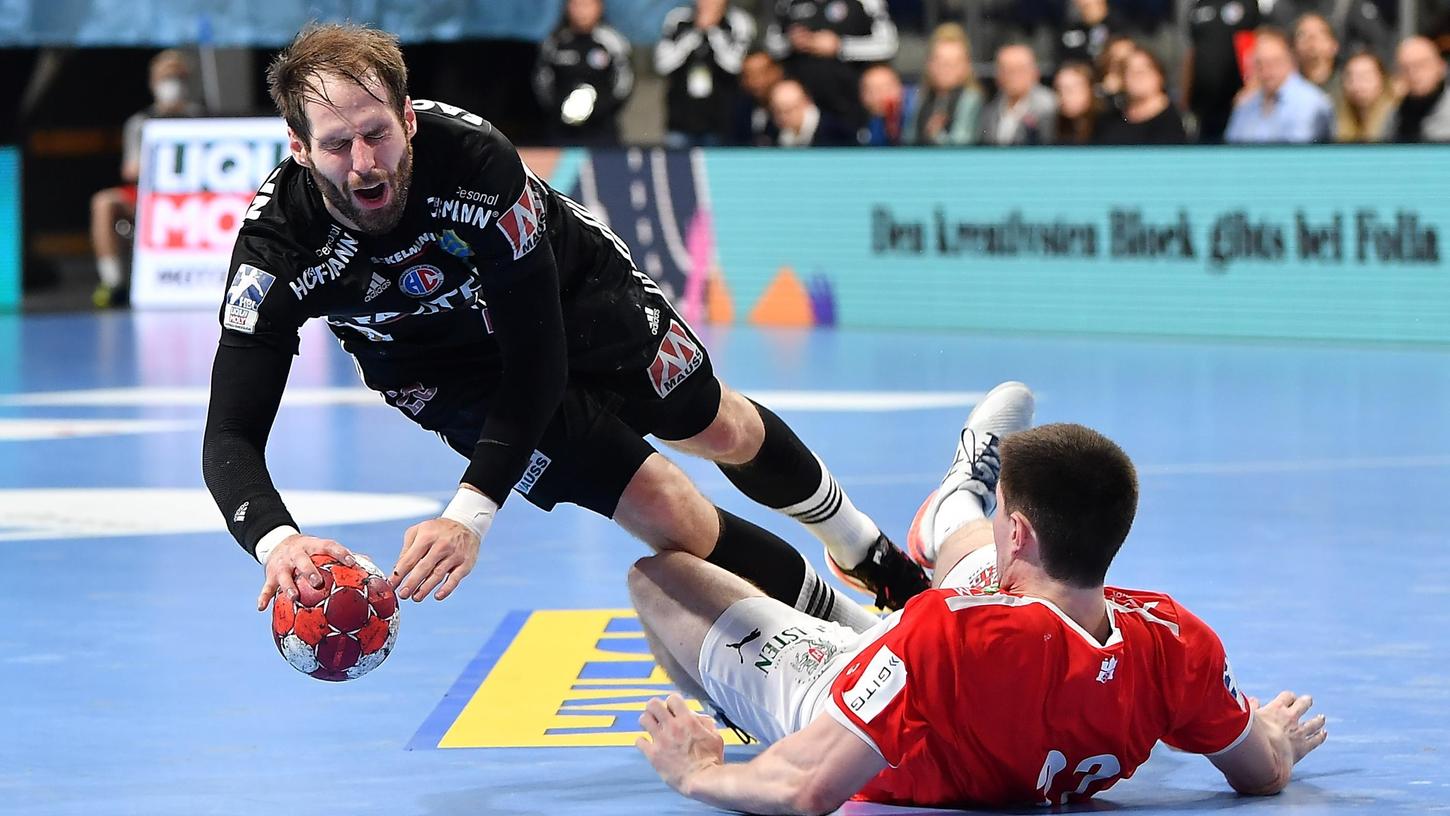 Nicht abgehoben, sondern vorne wie hinten sehr solide: Nico Büdel bleibt dem HCE eine weitere Saison ein zuverlässiger Rückraumspieler.
Nicht abgehoben, sondern vorne wie hinten sehr solide: Nico Büdel bleibt dem HCE eine weitere Saison ein zuverlässiger Rückraumspieler.