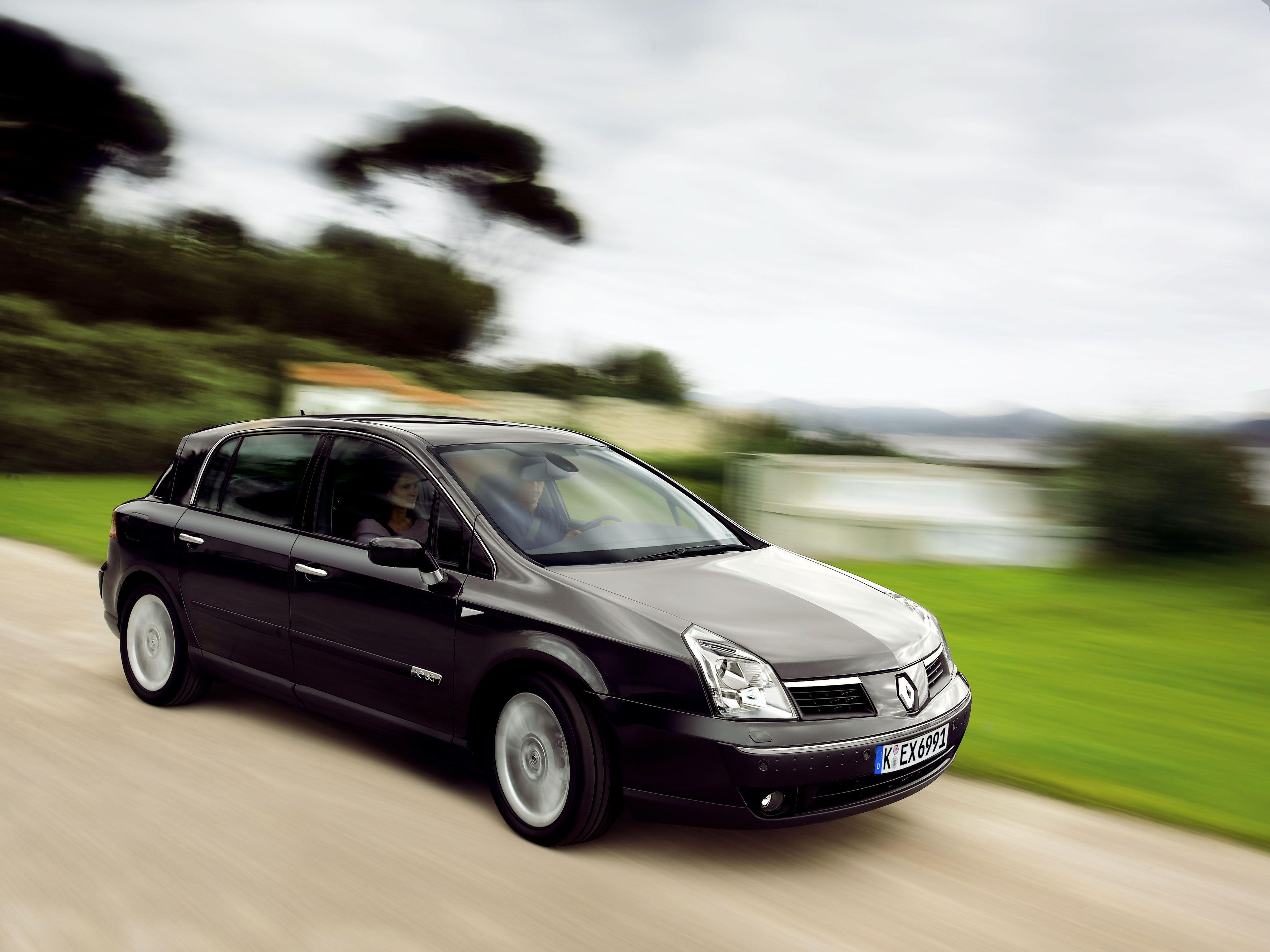 Auch der 2002 debütierende Luxusliner Vel Satis konnte sich nicht wie erhofft durchsetzen. 2009 verabschiedete er sich.