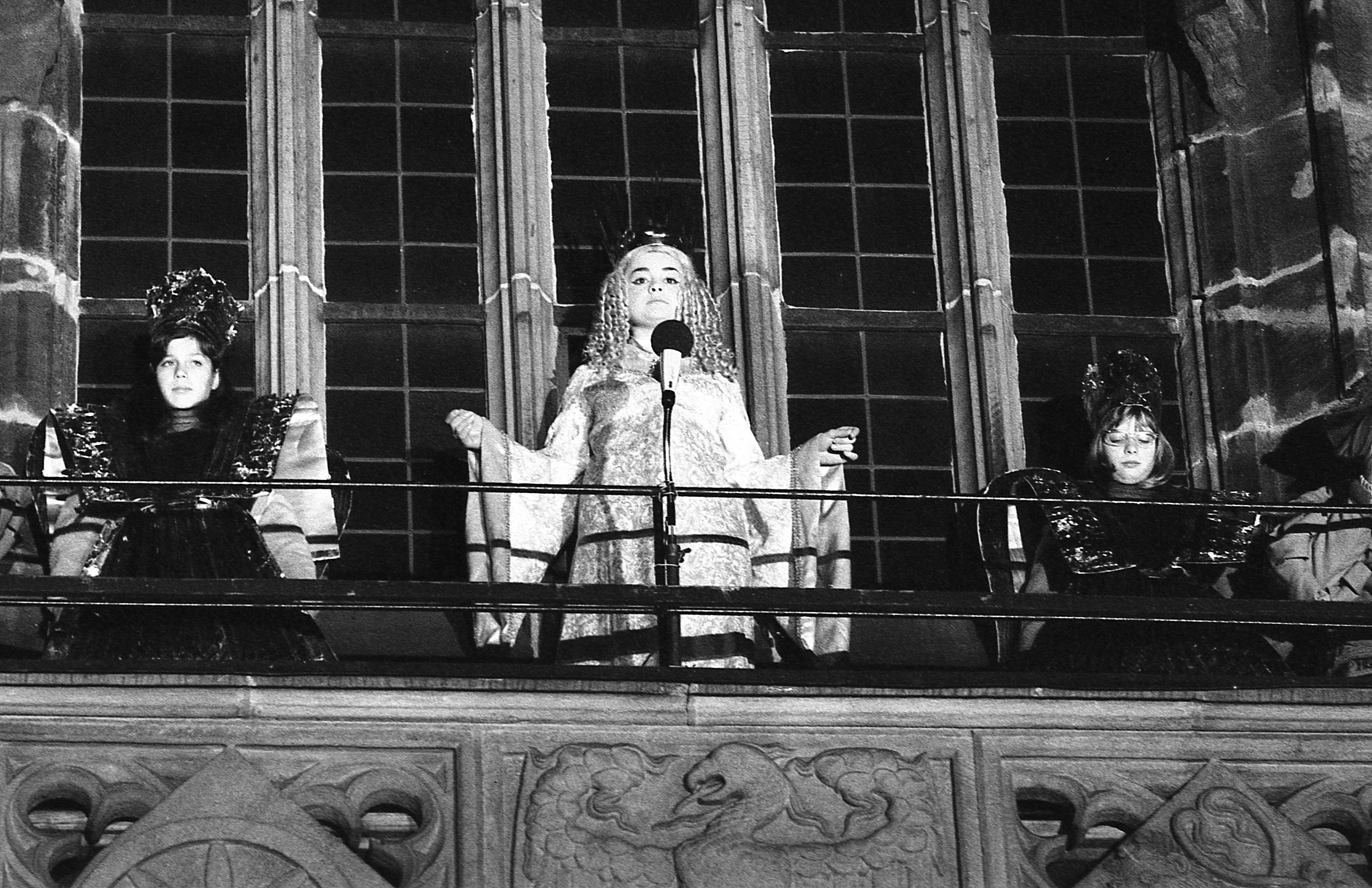 3. Dezember 1971: Prolog aus der Höhe 3. Dezember 1971: Prolog aus der Höhe