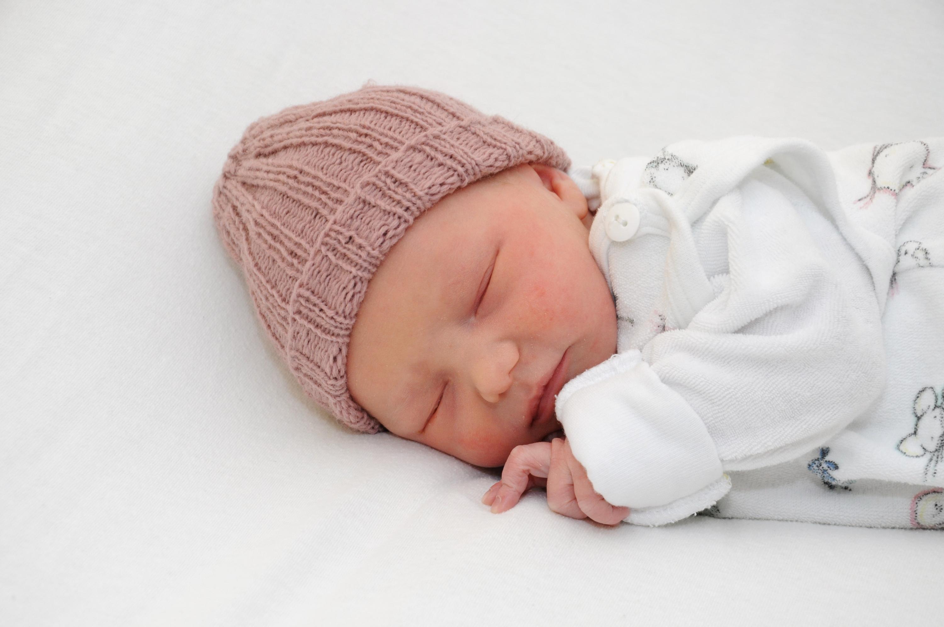 Moin Mila! Mit 40 Zentimetern Größe und 3050 Gramm auf der Waage kam Mila am 30. November im Südklinikum Nürnberg zur Welt.