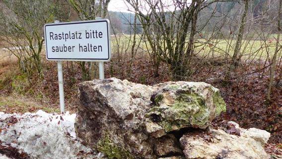 Lauterachtal: Felsen donnern ins Tal