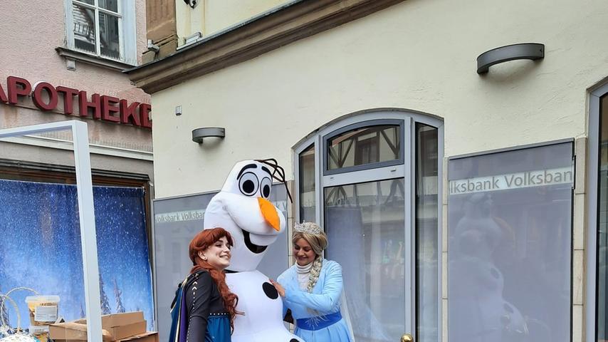 Disneys Eiskönigin verzaubert die Kinder in der Forchheimer Innenstadt