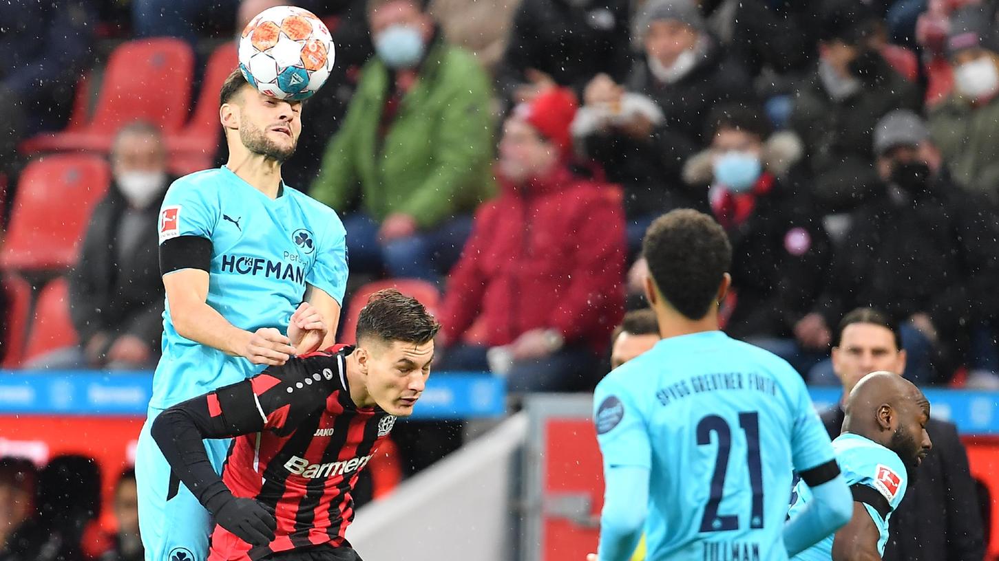 Deutlich unterlegen! Dass das Kleeblatt höher steigt als Bayer Leverkusen, war in dieser Partie ausgesprochen selten. 