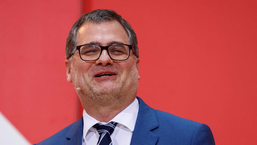 Wolfgang Schmidt
Wolfgang Schmidt