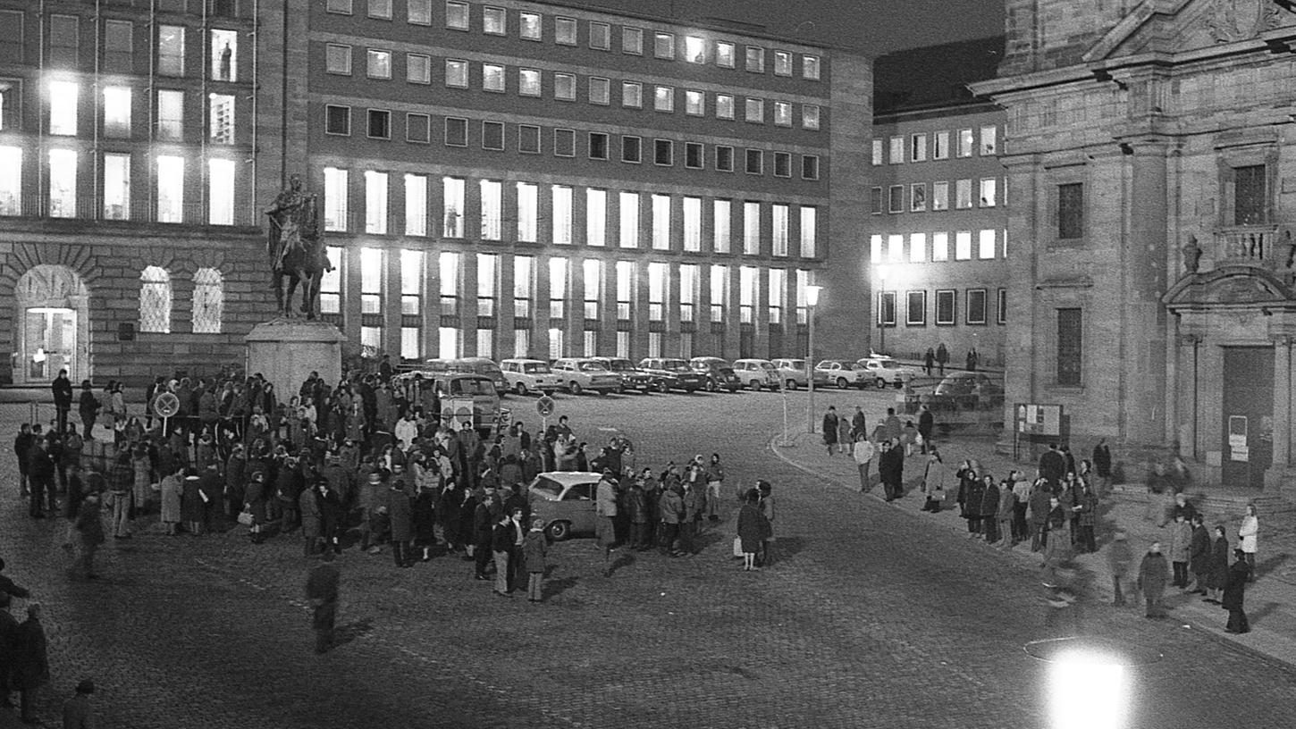 8. Dezember 1971: Endgültig: die Straßenbahn teurer 8. Dezember 1971: Endgültig: die Straßenbahn teurer