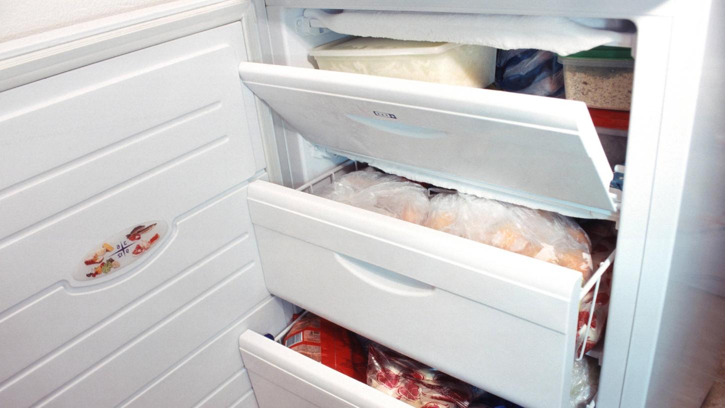 Hier erfahren Sie welche Lebensmittel, wie etwa Fleisch und Brot, eingefroren werden dürfen. 