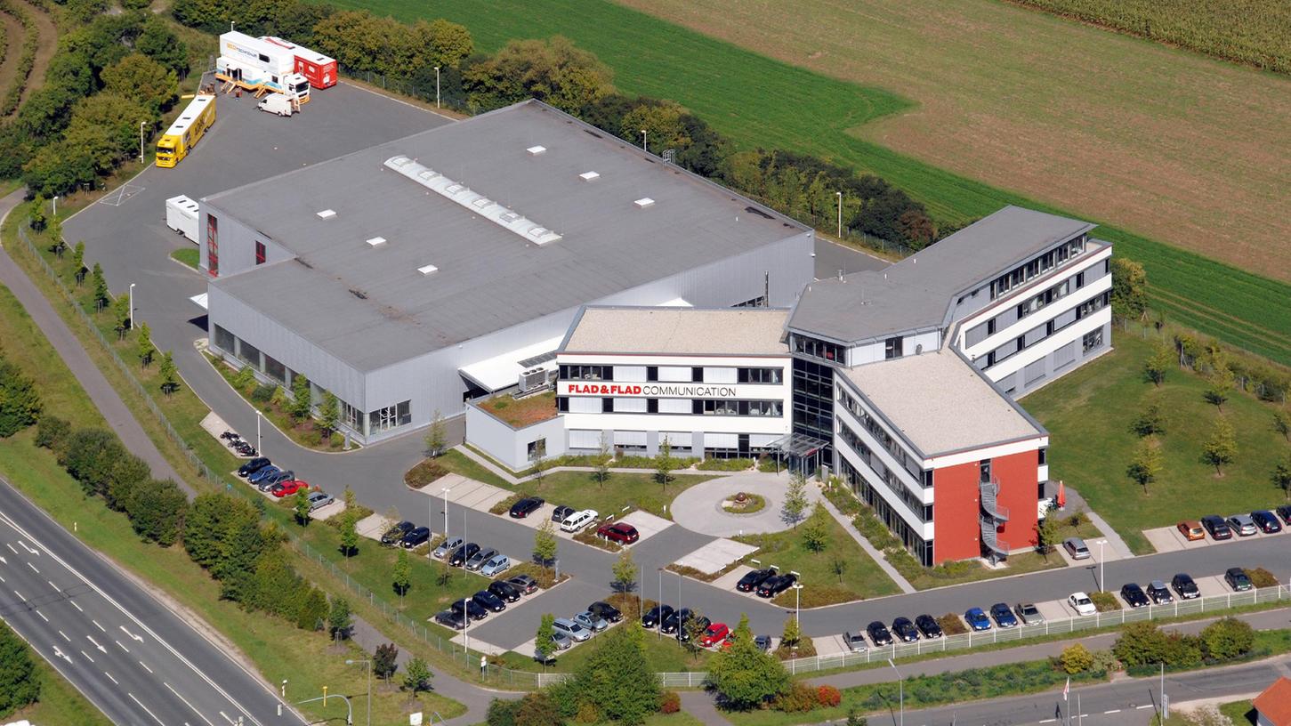 In einem markanten Firmengebäude an der B2 bei Heroldsberg widmet sich In einem markanten Firmengebäude an der B2 bei Heroldsberg widmet sich