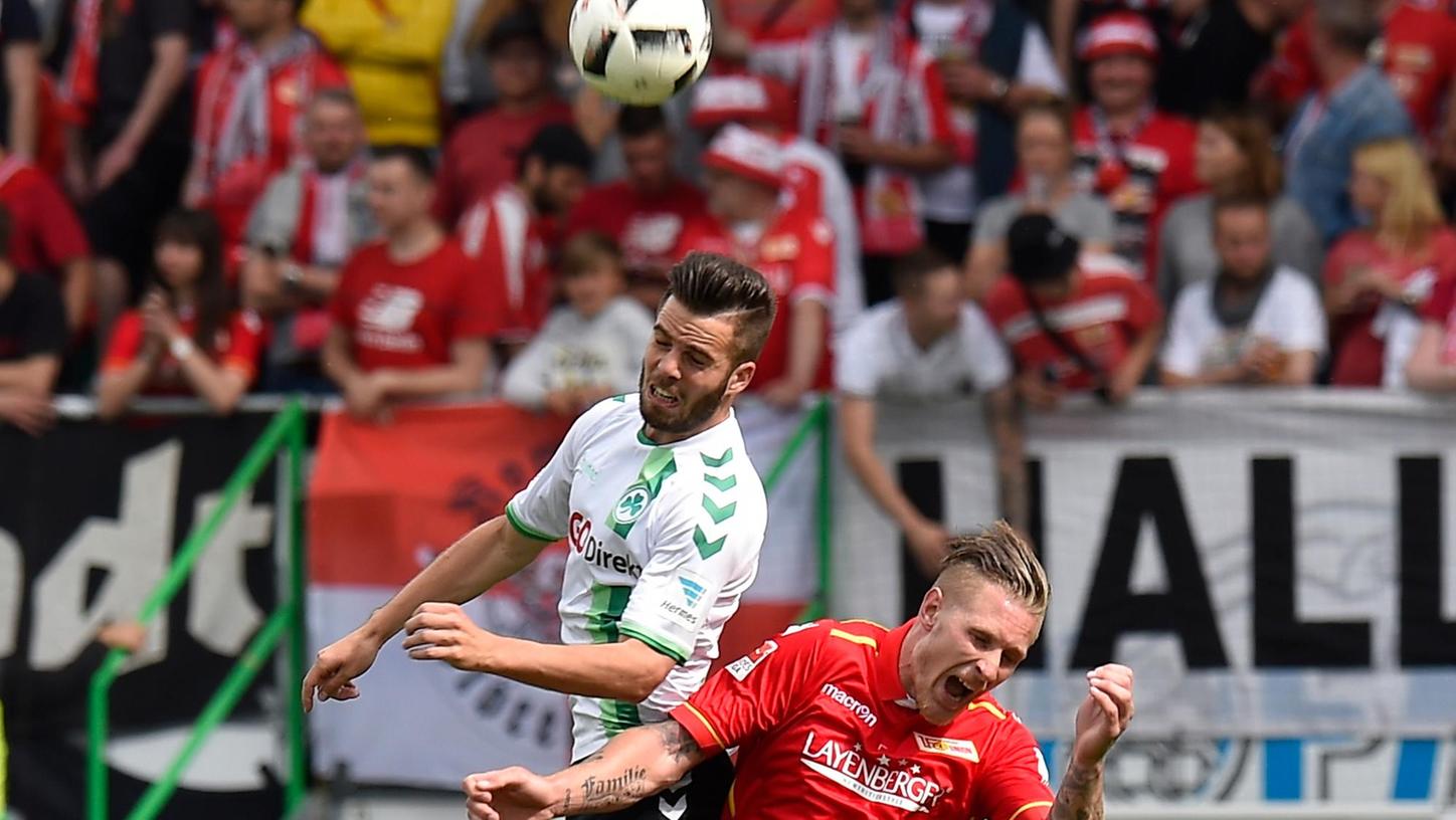 In Fürth schaffte Niko Gießelmann (hier 2017 gegen Unions Sebastian Polter) einst den Sprung in den Profifußball.