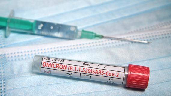 Omikron: Labortests zeigen geringere Wirkung von Biontech-Impfstoff