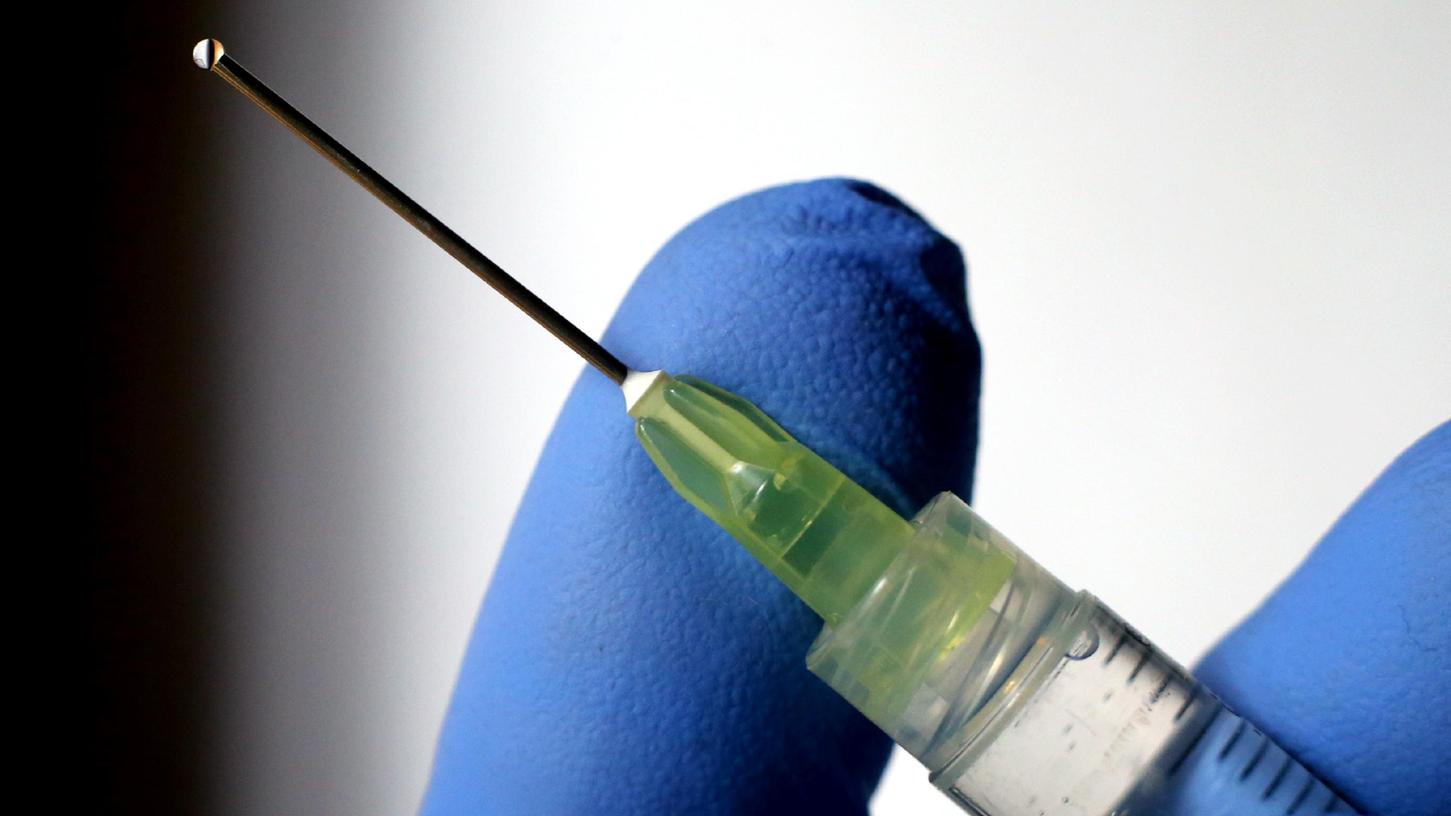 Schon Anfang 2022 könnte ein weiterer Impfstoff gegen Corona auf den Markt kommen.