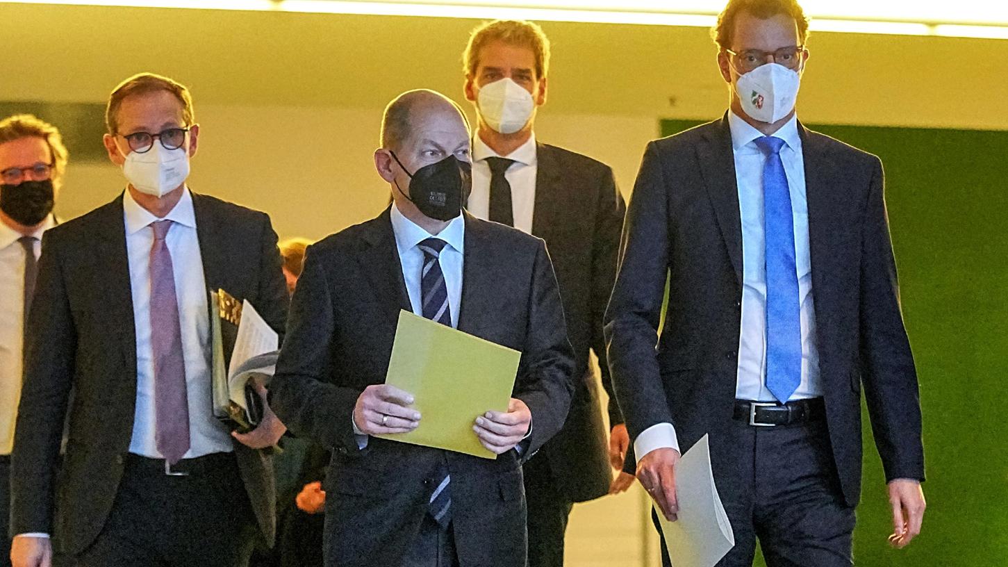Erstmals beriet sich Bundeskanzler Olaf Scholz mit den Ministerpräsidenten. Erstmals beriet sich Bundeskanzler Olaf Scholz mit den Ministerpräsidenten.