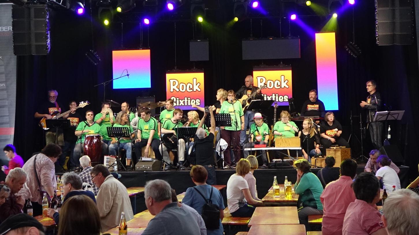Die Kellergangband wird auf dem MeetUp-Festival spielen.
Die Kellergangband wird auf dem MeetUp-Festival spielen.