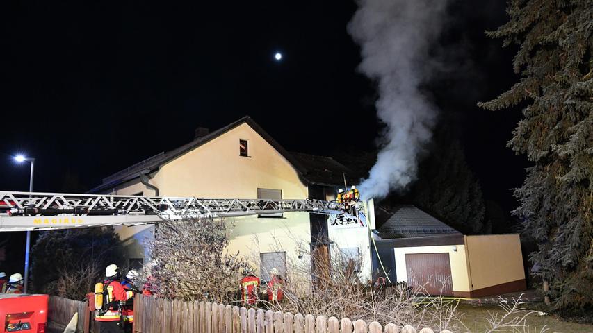 Wohnungsbrand in Neumarkt: Die Bewohnerin stirbt
