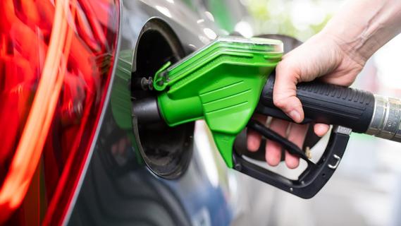Preisschock wegen Öl-Embargo droht: Kostet der Liter Sprit bald 3 Euro?