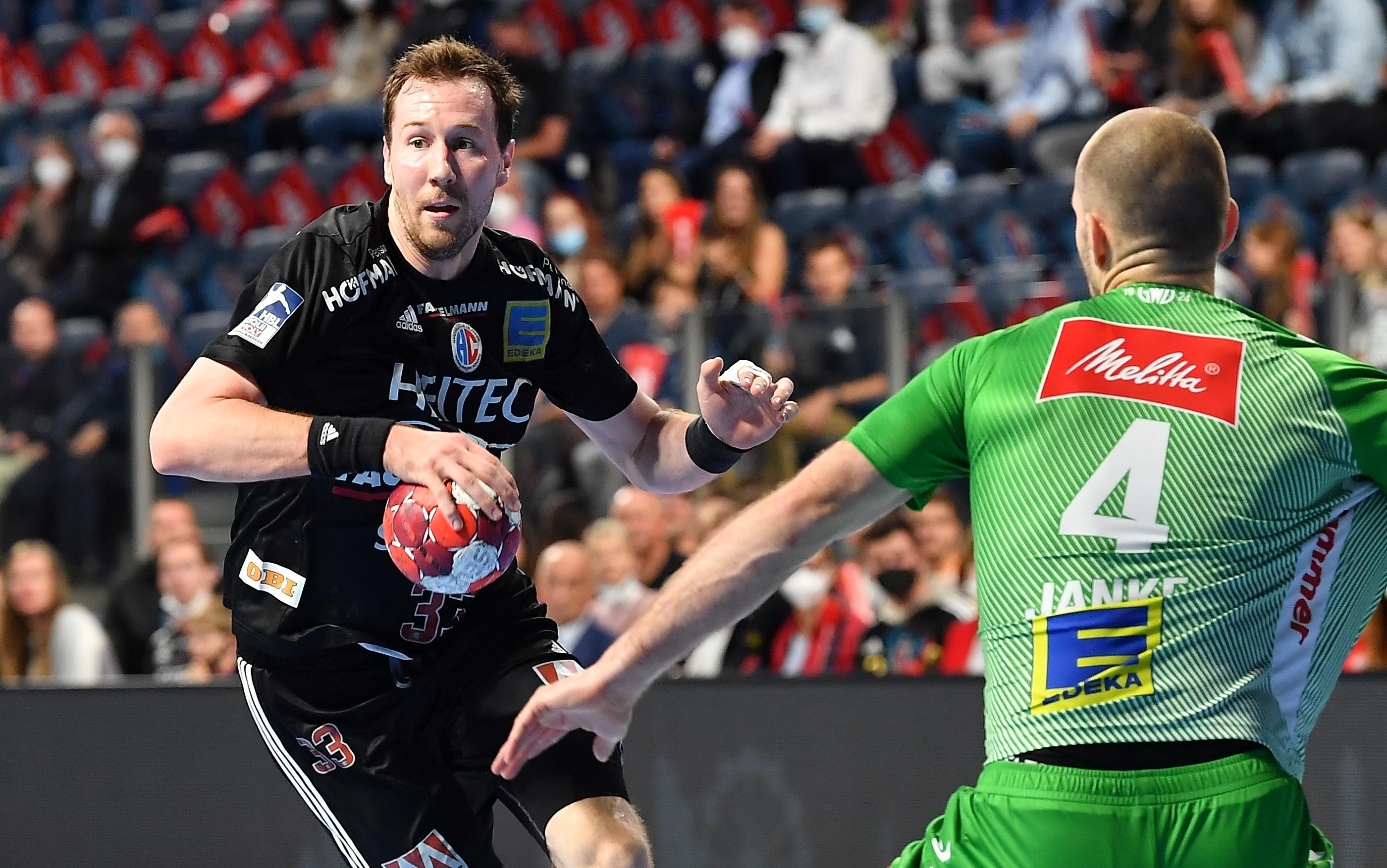 Die Rolle des Kapitäns ist überschaubar. Nikolai Link kommt dann, wenn Firnhaber und Overby in der Deckung keinen Zugriff finden oder im Rückraum die Optionen ausgehen. Das ist schade, weil man Link immer noch sehr gerne bei der Arbeit zuschaut, dürfte aber auch nicht nur auf seine Verletzungshistorie zurückzuführen sein.