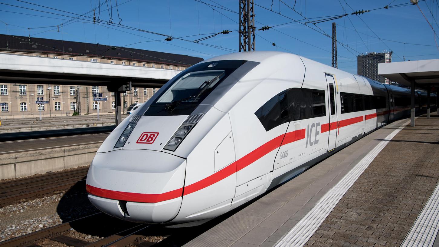 Seit Ende 2017 fahren die ICE auf der neuen Schnellstrecke von Nürnberg nach Berlin. Doch die Ausbauarbeiten werden noch viele Jahre weitergehen Seit Ende 2017 fahren die ICE auf der neuen Schnellstrecke von Nürnberg nach Berlin. Doch die Ausbauarbeiten werden noch viele Jahre weitergehen