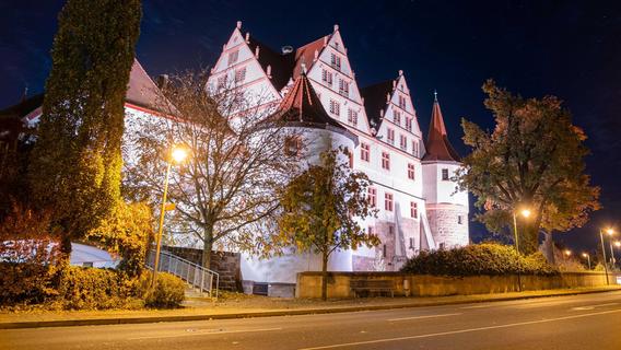 Rathaus kühl, Schloss im Dunkeln: So wollen die Städte im Raum Roth-Schwabach Energie sparen