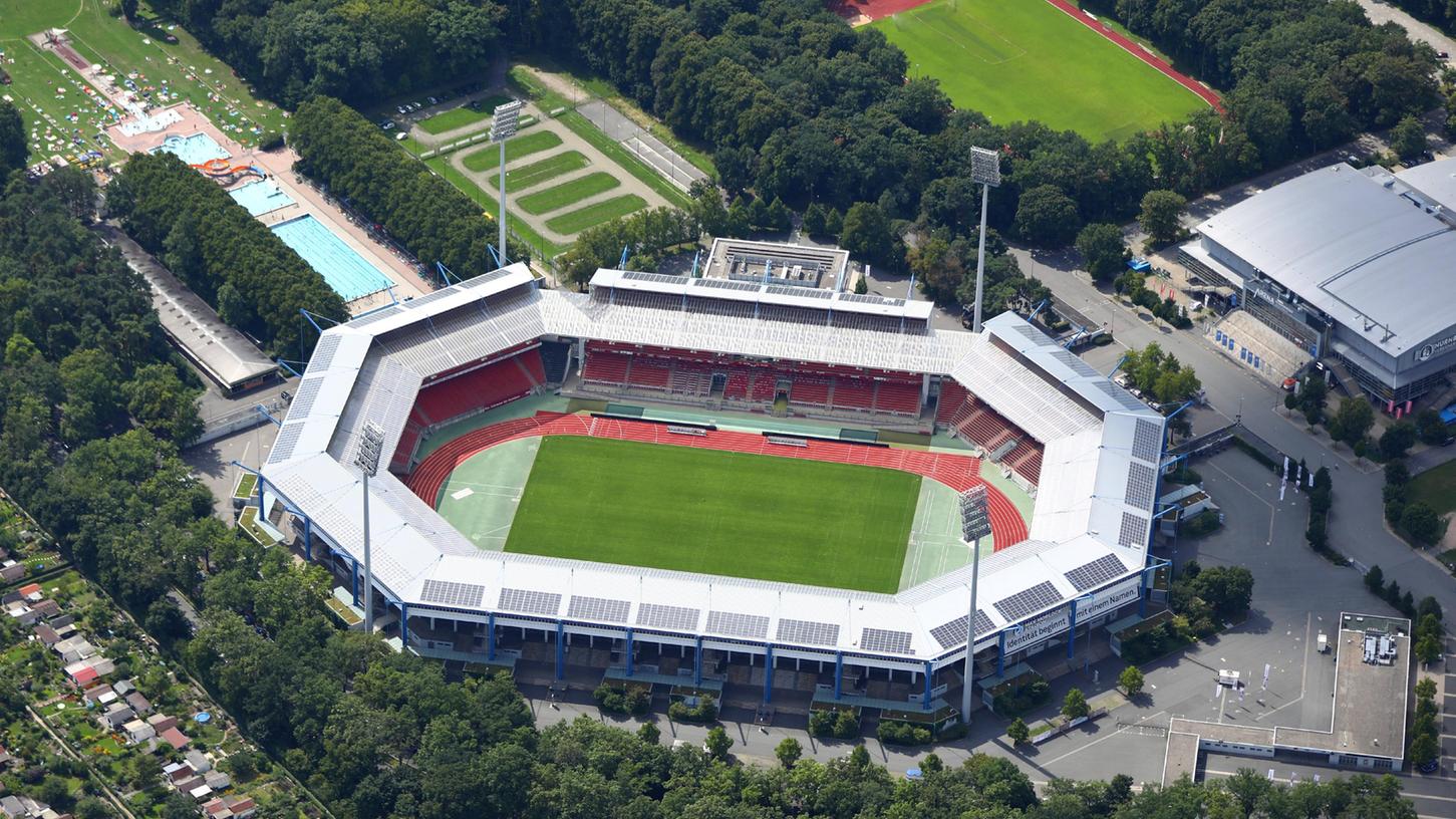 Luftbild des Nürnberger Max-Morlock-Stadions.