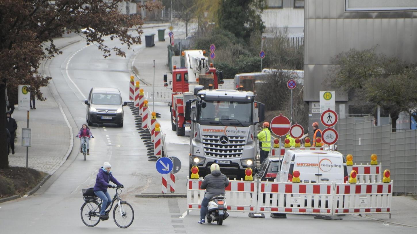 Einseitig gesperrt wegen Bauarbeiten am früheren Adidas-Gebäude: Der Buck in Herzogenaurach. 