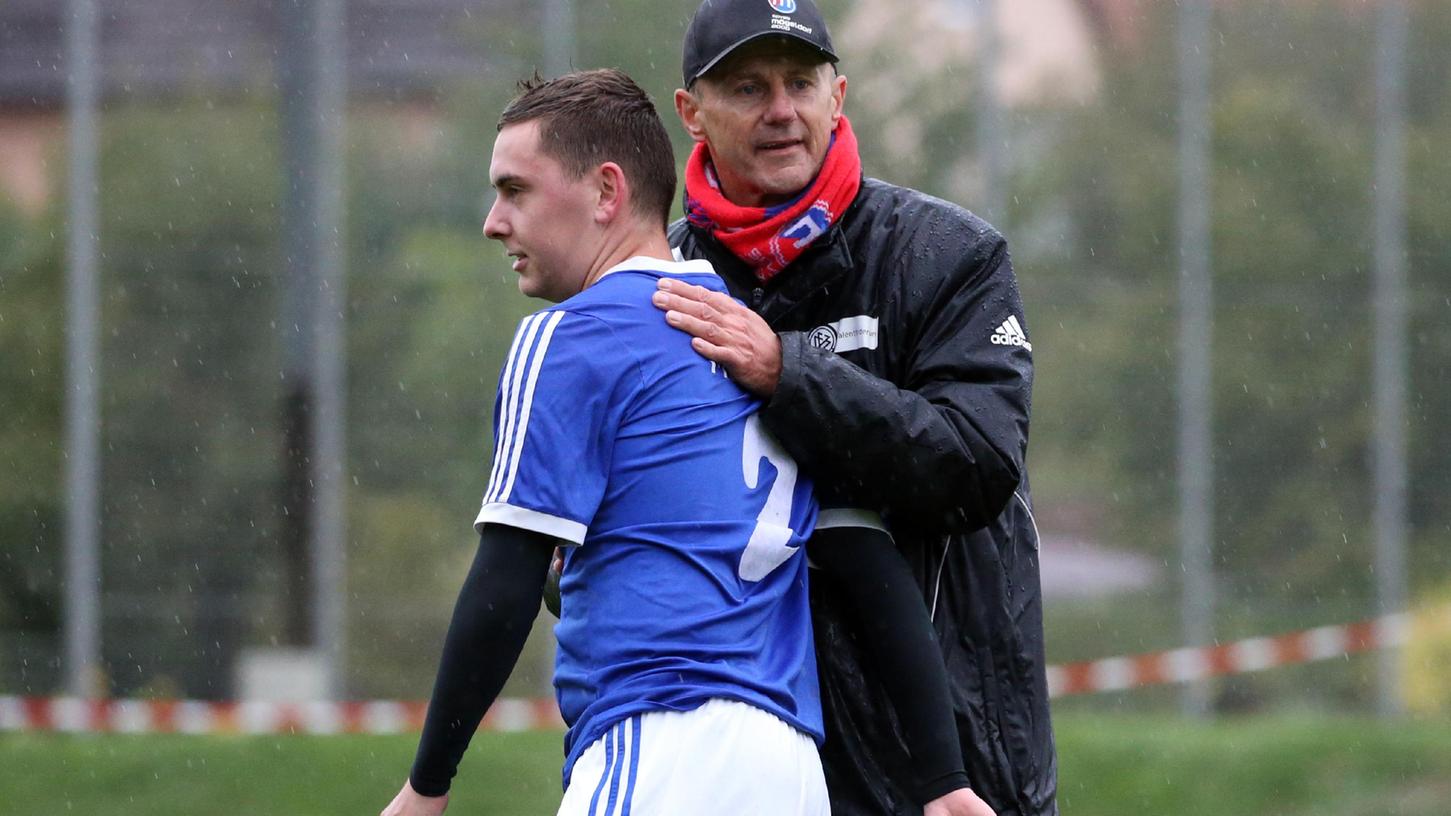 Wird in der neuen Spielzeit nicht mehr Mögeldorfer Trainer sein: Norbert Frey (rechts).
Wird in der neuen Spielzeit nicht mehr Mögeldorfer Trainer sein: Norbert Frey (rechts).