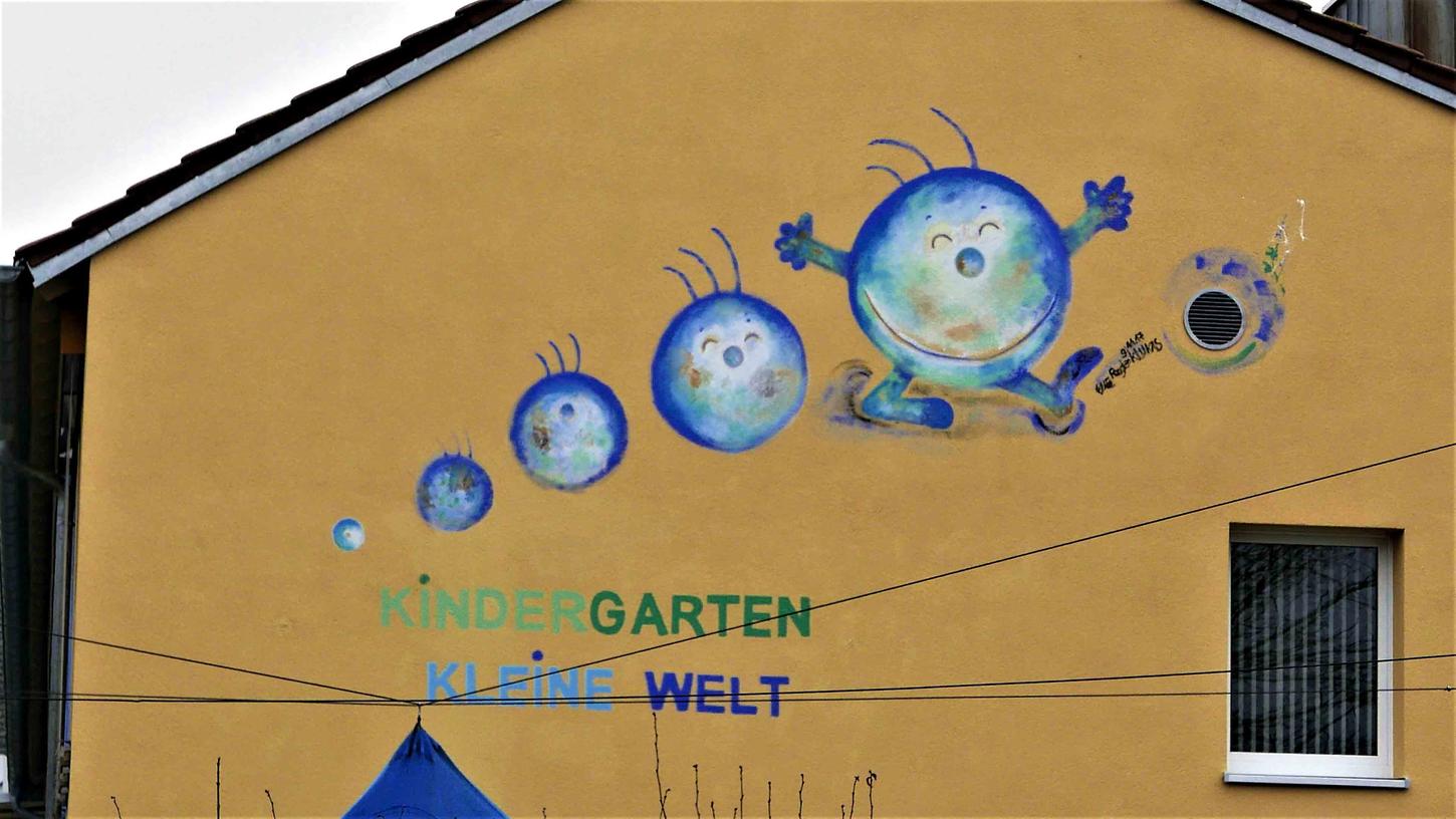 Im Kindergarten „Kleine Welt“ in Neustadt an der Aisch können jetzt acht Räume mit mobilen Luftreinigungsgeräten ausgestattet werden.
