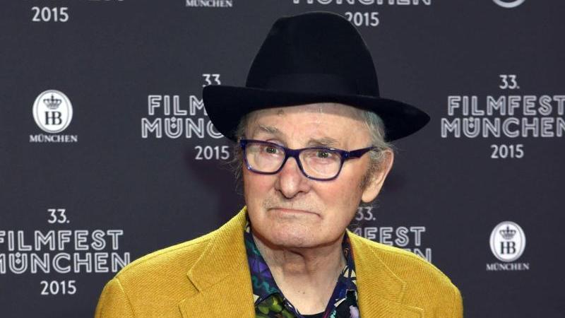 Herbert Achternbusch 2015 beim Filmfest München. Der Regisseur und Autor starb im Alter von 83 Jahren. Herbert Achternbusch 2015 beim Filmfest München. Der Regisseur und Autor starb im Alter von 83 Jahren.