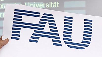 Großen Protest gab es auch 2011 gegen das neue Logo der Friedrich-Alexander-Universität (FAU). Auf Facebook hagelte es 3000 böse Kommentare. "Ich wurde übelst persönlich beschimpft", erinnert sich Grüske.
