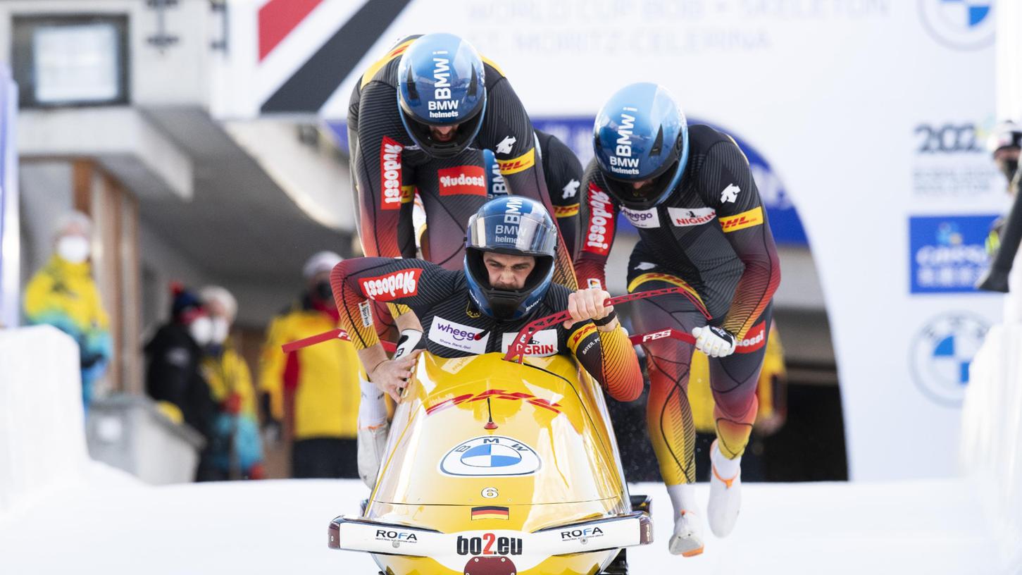 Bei der EM in St. Moritz knapp am Podest vorbeigeschrammt: Der Viererbob mit Pilot Christoph Hafer und Anschieber Tobias Schneider hat es dann aber doch zu Olympia geschafft.
Bei der EM in St. Moritz knapp am Podest vorbeigeschrammt: Der Viererbob mit Pilot Christoph Hafer und Anschieber Tobias Schneider hat es dann aber doch zu Olympia geschafft.