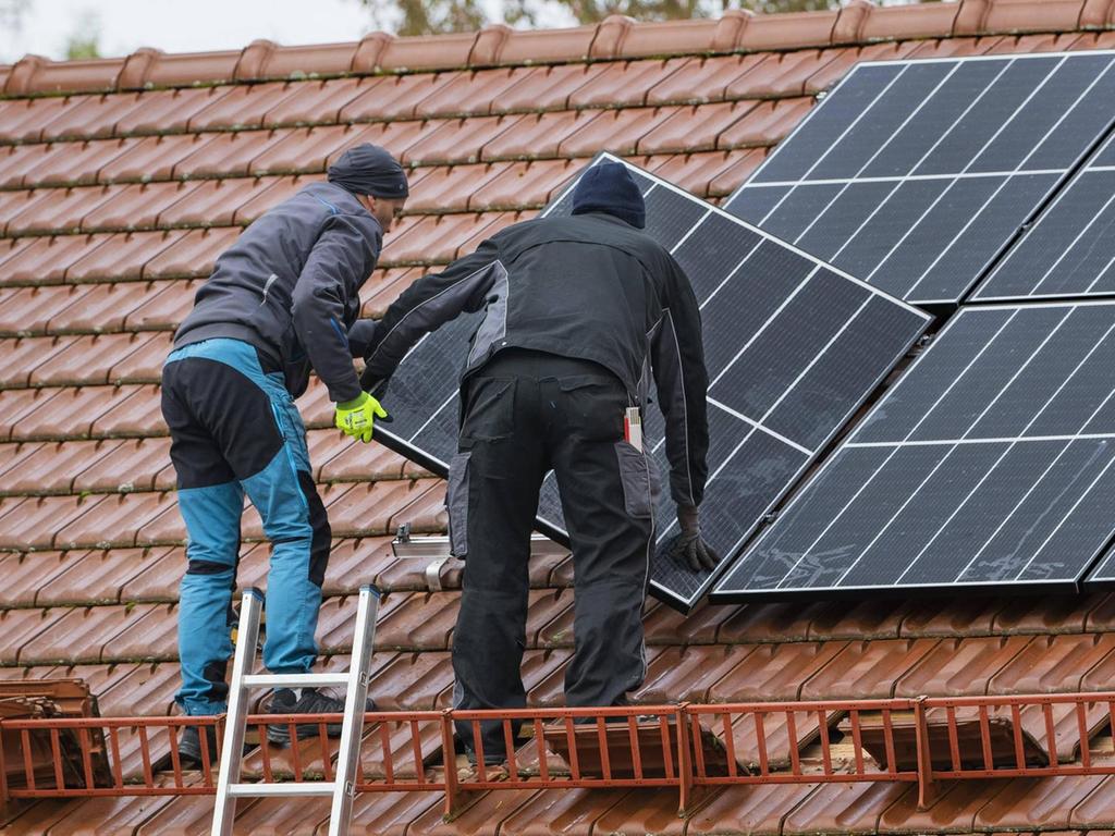 Drastische Strompreiserhöhungen: Immer mehr Bürger wollen ein Photovoltaikanlage