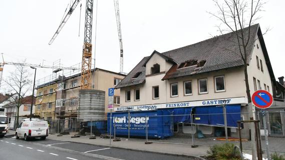 Bahnhofstraße Neumarkt: Zwischen Hausnummer 17 und 21 wird gebaut