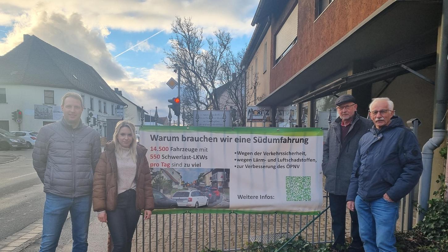 Sehen sich gut gewappnet: die Befürworter einer Umgehung in Niederndorf.
Sehen sich gut gewappnet: die Befürworter einer Umgehung in Niederndorf.