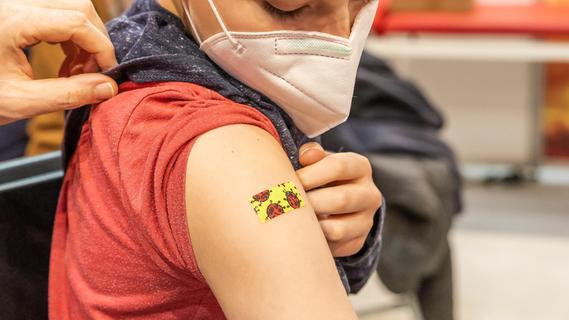 Pflaster statt Spritze: Forscher arbeiten an Alternative zur Impfung