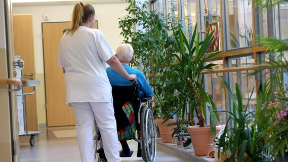 Schlechte Aussichten: Pflegenotstand in Bayern wird noch größer als erwartet