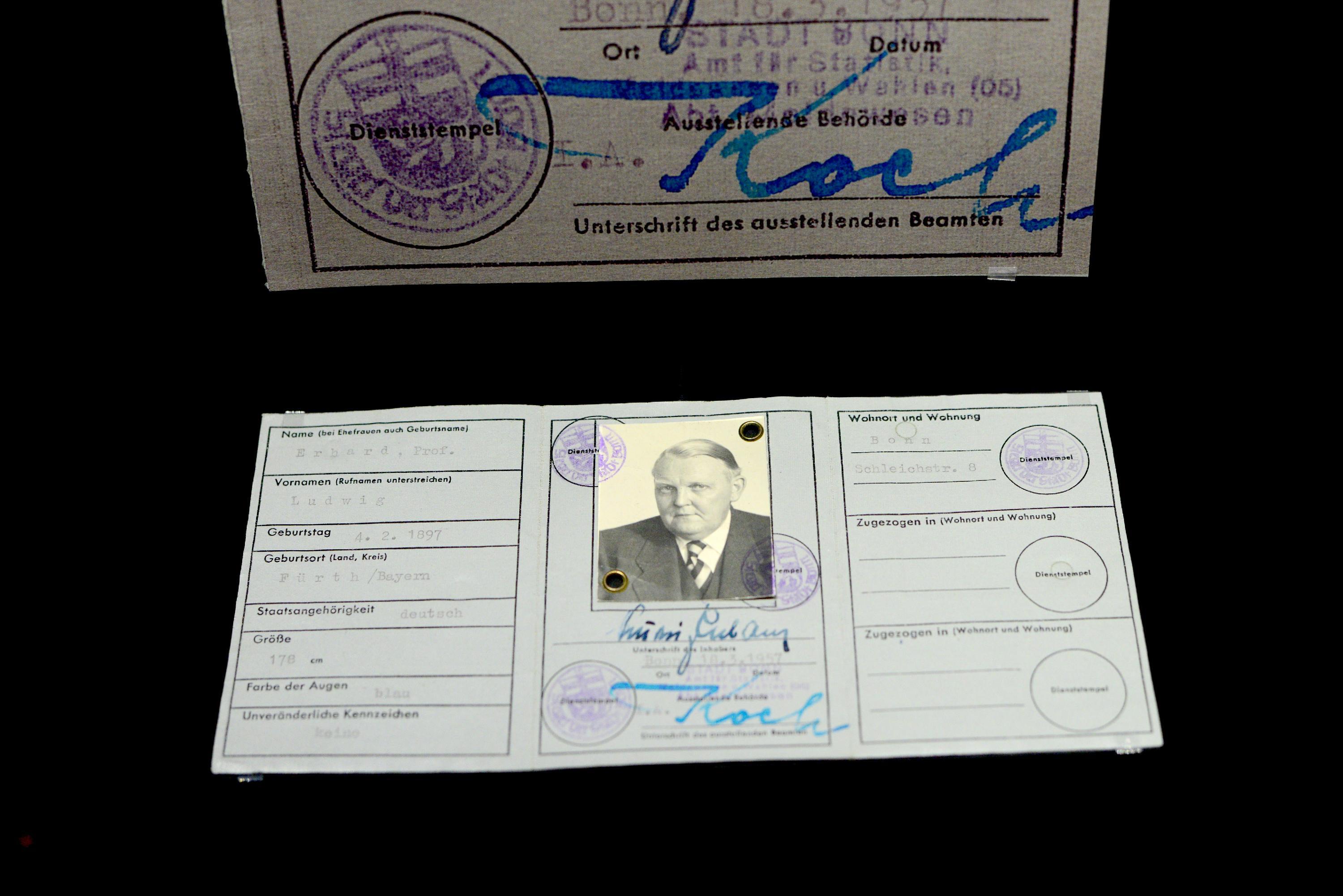 Erhards Personalausweis