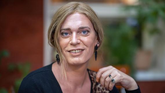 Trans-Aktivistin zu Tessa Ganserer: "Wir dürfen Frauen nicht gegen Trans-Frauen ausspielen"