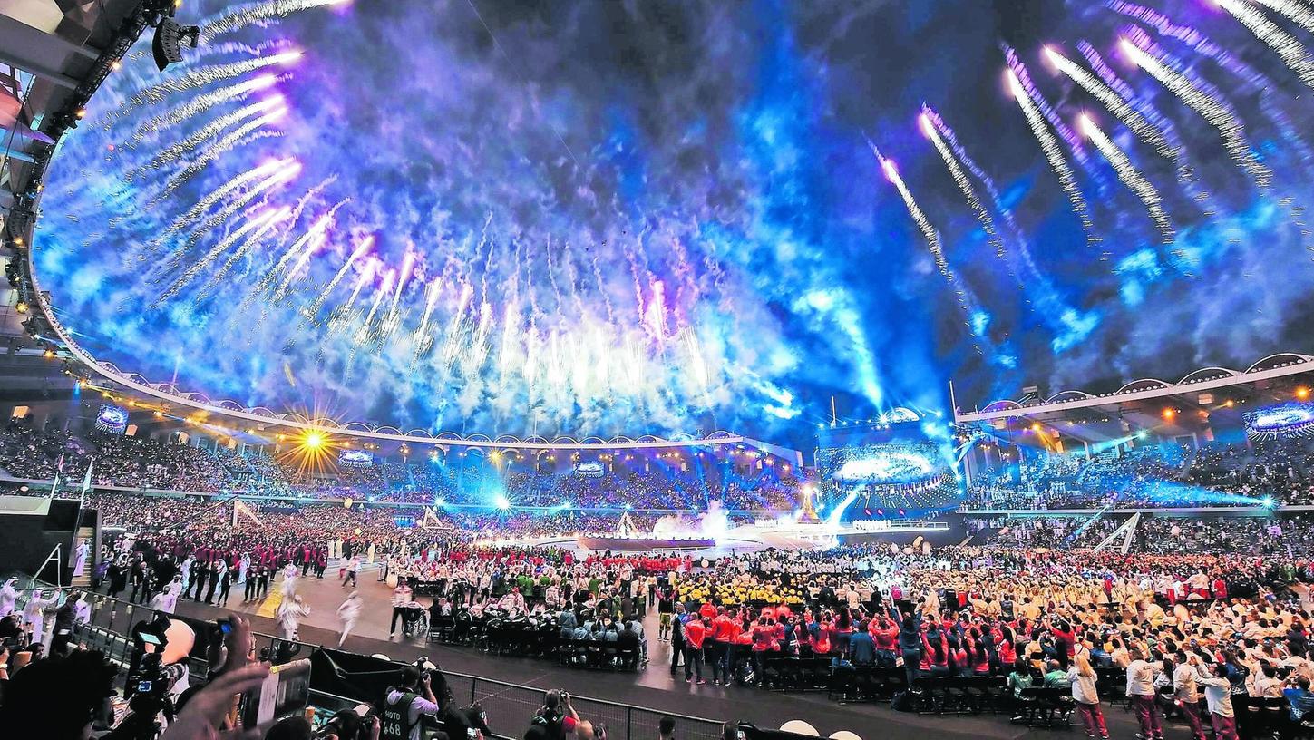 In großem Stil werden die Special Olympics World Games begangen, wie hier 2019 bei der Eröffnungszeremonie in Abu Dhabi. 