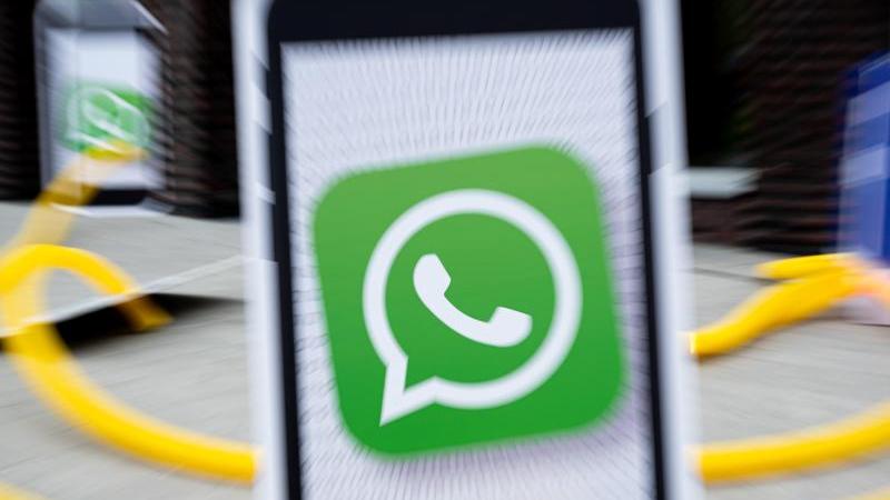 Für Android-Nutzerinnen und -Nutzer gilt in Zukunft: Vorsicht beim WhatsApp-Backup.