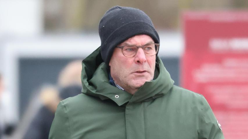 Kehrt Sportvorstand Dieter Hecking dem Club bald wieder den Rücken? Kehrt Sportvorstand Dieter Hecking dem Club bald wieder den Rücken?