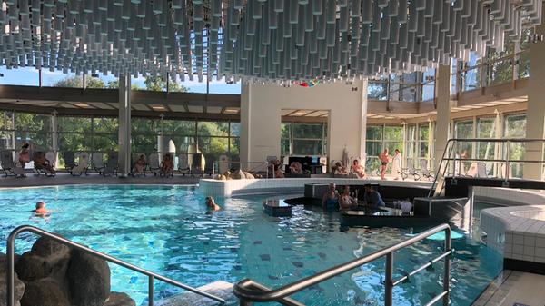 Unverändert bleiben die Corona-Regeln für Bäder, Thermen und Saunas. Hier gilt schon seit dem 9. Februar 2G statt 2G plus.