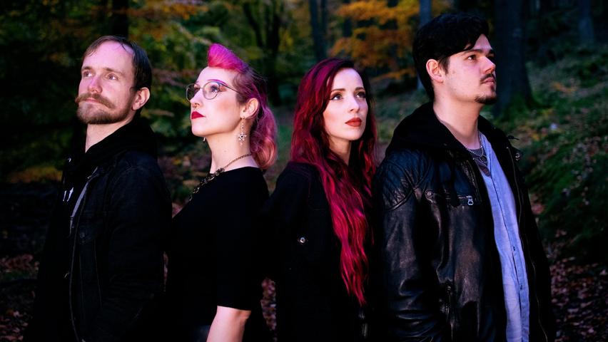 Marleen Hornung (Zweite von rechts) mit ihrer Band A Purple Sky; von links: Dennis Winke, Katharina Marosz, und Sebastian Laue.