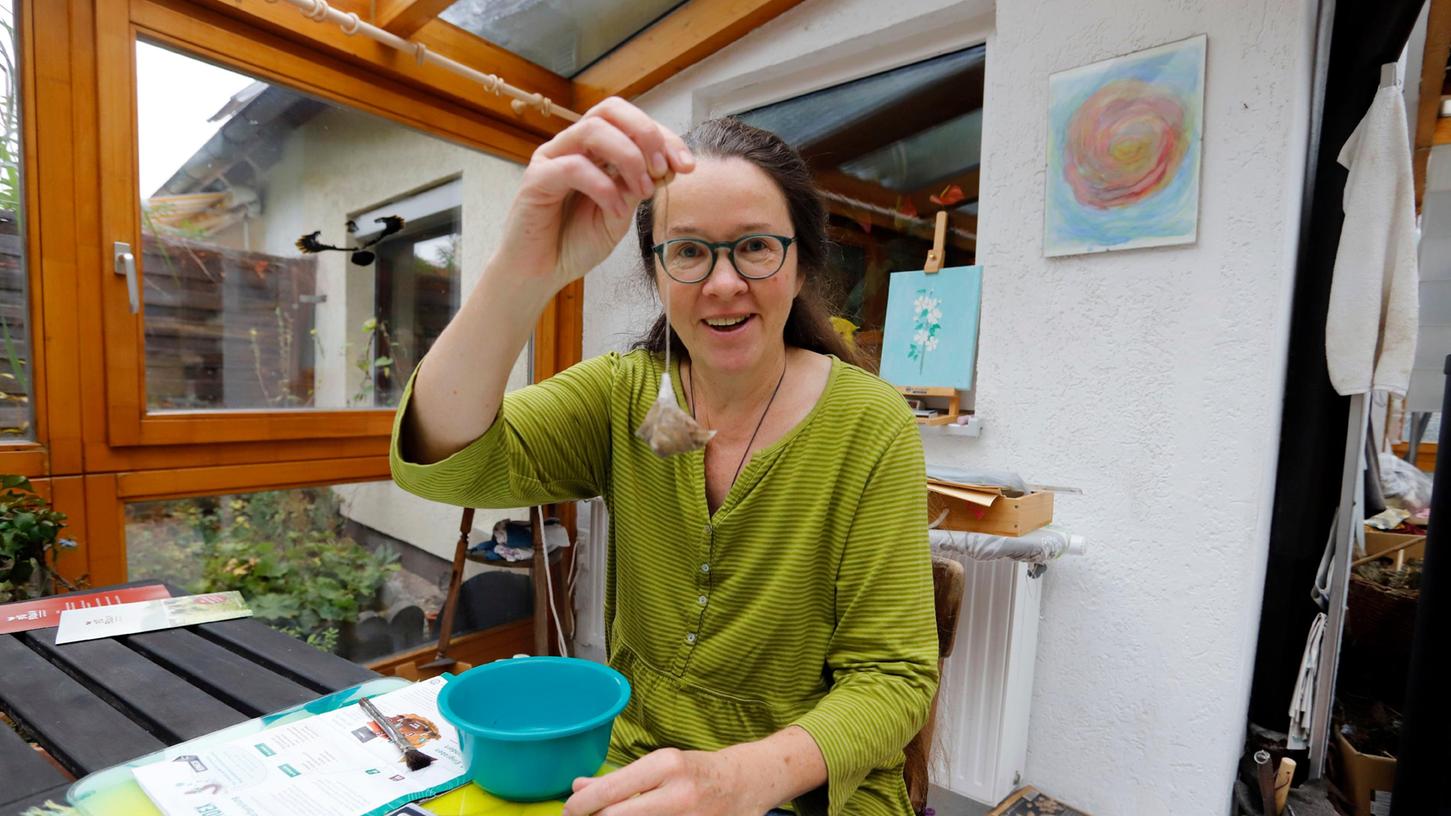 Hat in ihrem Garten Teebeutel für ein Wissenschaftsprojekt vergraben: Heike Mierzwa.