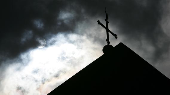 Missbrauchsskandal macht traurig und wütend: Katholiken im Landkreis Forchheim wenden sich ab