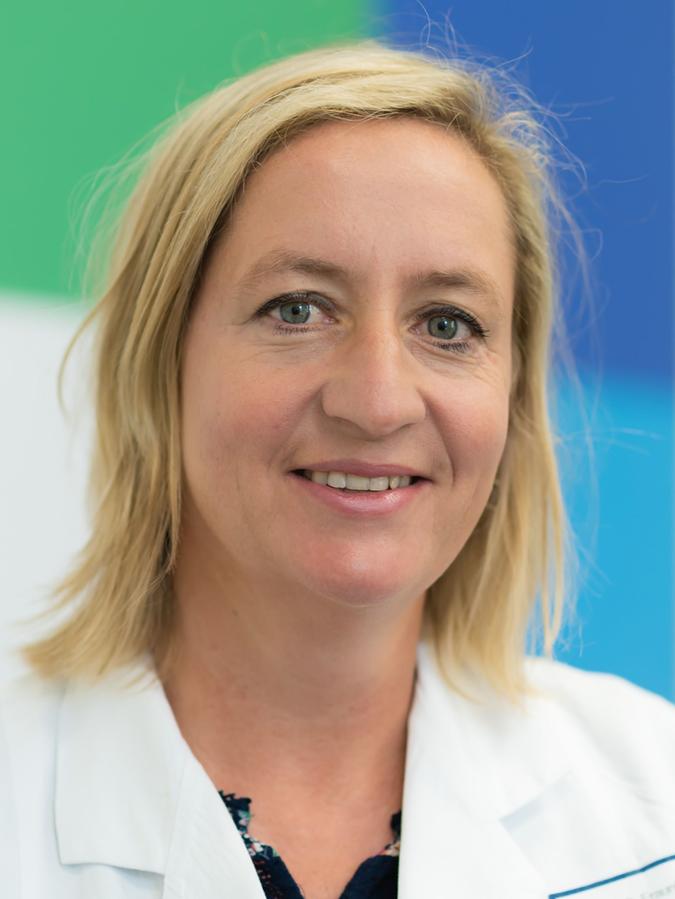 Frau Dr. Britta Fraunberger, Oberärztin des Schmerzzentrums des Universitätsklinikums Erlangen
