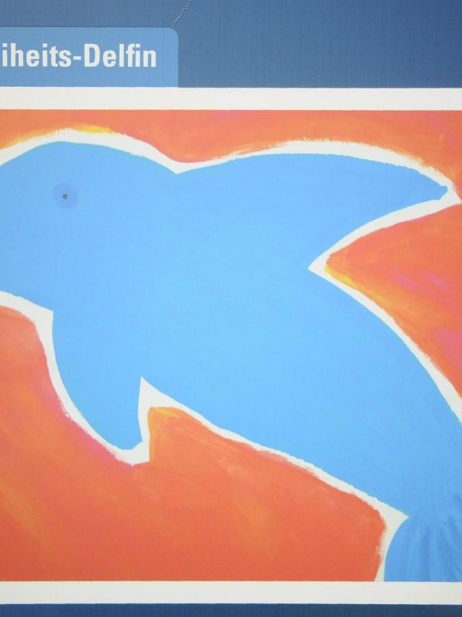 Der Freiheits-Delfin, ein Bild in der Ausstellung. Der Freiheits-Delfin, ein Bild in der Ausstellung.