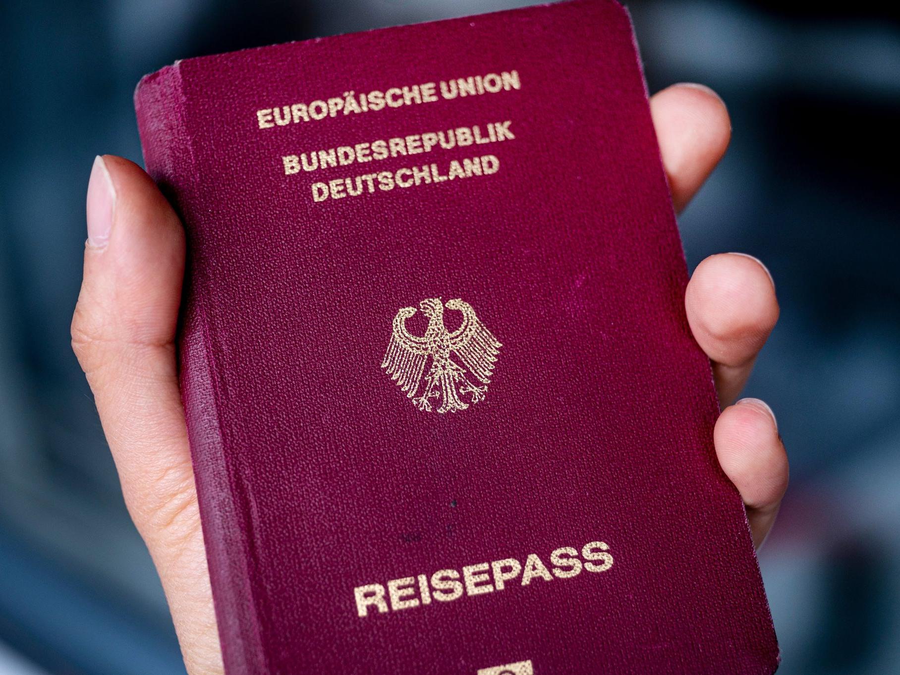 Wie lange darf ein personalausweis abgelaufen sein ohne strafe - Deutschland