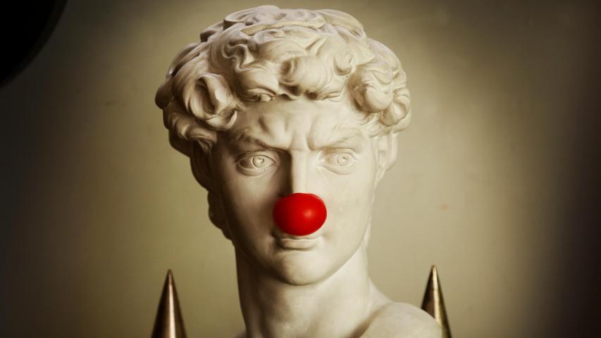 Michelangelos David hat hier natürlich eine Clownsnase auf.