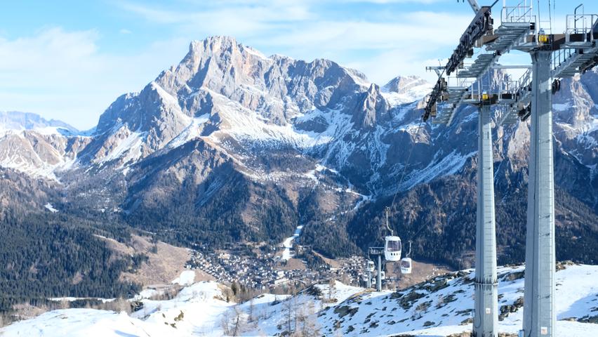 Imposanter Blick auf die Palagruppe: Das Skigebiet San Martino di Castrozza-Passo Rolle ist die südliche Spitze der Skiregion Dolomiti Superski und bietet Skipisten von 60 Kilometern Länge.
