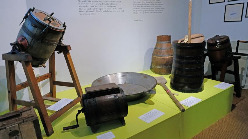 Geräte zur Butterherstellung im Buttermuseum in Cork. Dort erfahren Besucher allerhand Interessantes.